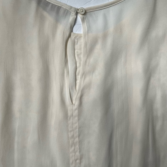 Loft blouse women’s L cream medallion lace 3/4 bell sleeve lacy crochet ruffle - Picture 7 of 9